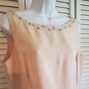 Lovely Ann Taylor shift dress, 100% silk.